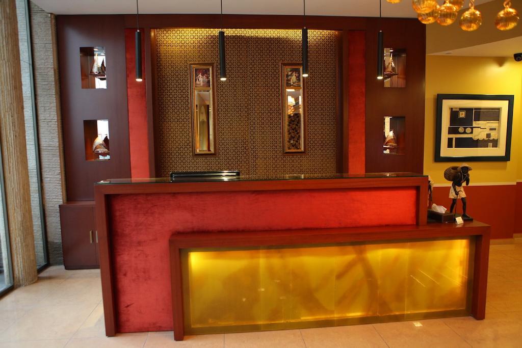 Midtown Hotel & Suites Beirut Exterior foto
